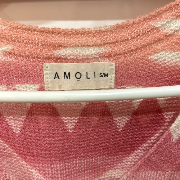 Pink and teal Aztec knit tank - Picture 4 of 4